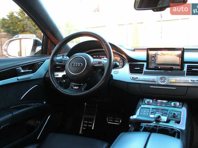 Білий Ауді S8, об'ємом двигуна 3.99 л та пробігом 91 тис. км за 41500 $, фото 46 на Automoto.ua