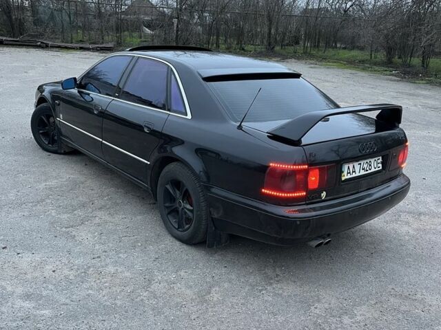 Чорний Ауді S8, об'ємом двигуна 4.2 л та пробігом 231 тис. км за 2900 $, фото 2 на Automoto.ua