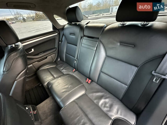 Ауди С8 2007 в Киеве на Automoto.ua Черный Ауди С8, объемом двигателя 5.2 л и пробегом 150 тыс. км за 14990 $, фото 73 на Automoto.ua