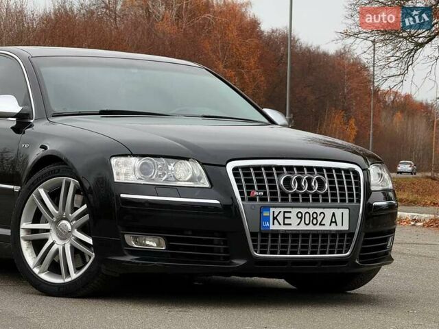 Черный Ауди С8, объемом двигателя 5.2 л и пробегом 153 тыс. км за 22777 $, фото 33 на Automoto.ua