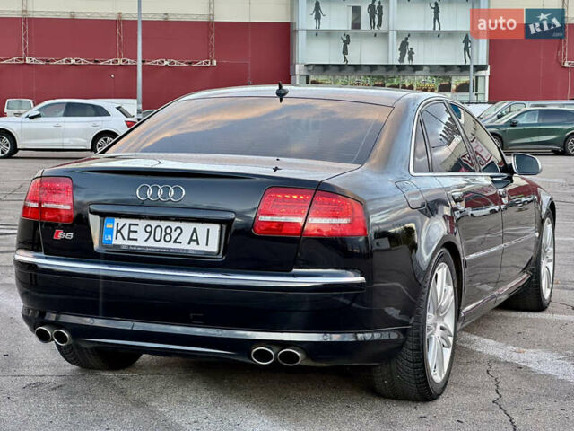 Ауди С8 2007 в Киеве на Automoto.ua Черный Ауди С8, объемом двигателя 5.2 л и пробегом 150 тыс. км за 14990 $, фото 53 на Automoto.ua