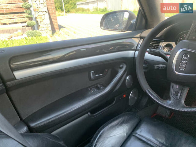 Черный Ауди С8, объемом двигателя 5.2 л и пробегом 270 тыс. км за 12999 $, фото 25 на Automoto.ua