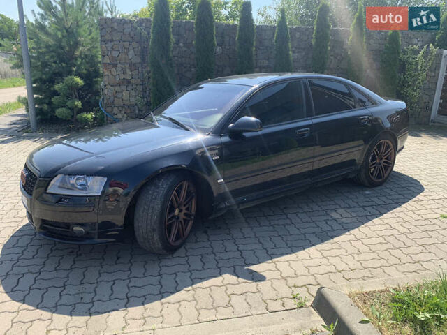 Чорний Ауді S8, об'ємом двигуна 5.2 л та пробігом 262 тис. км за 15000 $, фото 7 на Automoto.ua