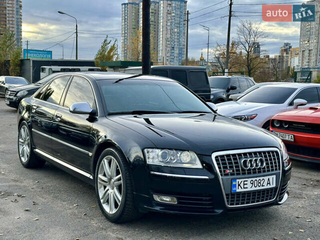 Ауди С8 2007 в Киеве на Automoto.ua Черный Ауди С8, объемом двигателя 5.2 л и пробегом 150 тыс. км за 14990 $, фото 36 на Automoto.ua