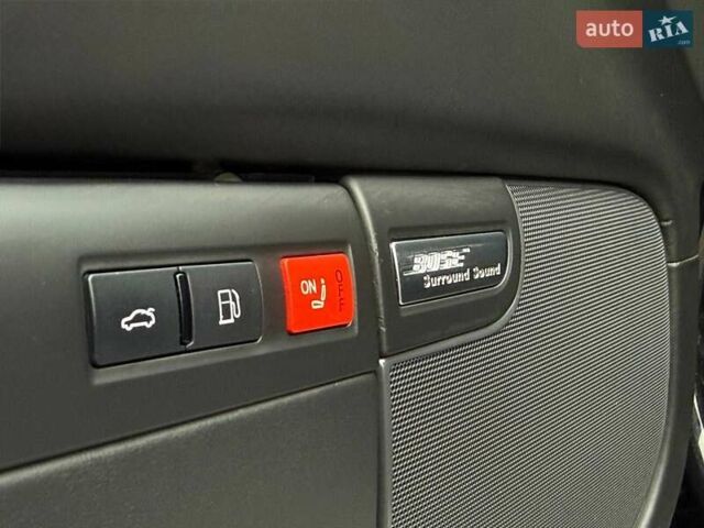 Черный Ауди С8, объемом двигателя 5.2 л и пробегом 153 тыс. км за 22777 $, фото 17 на Automoto.ua