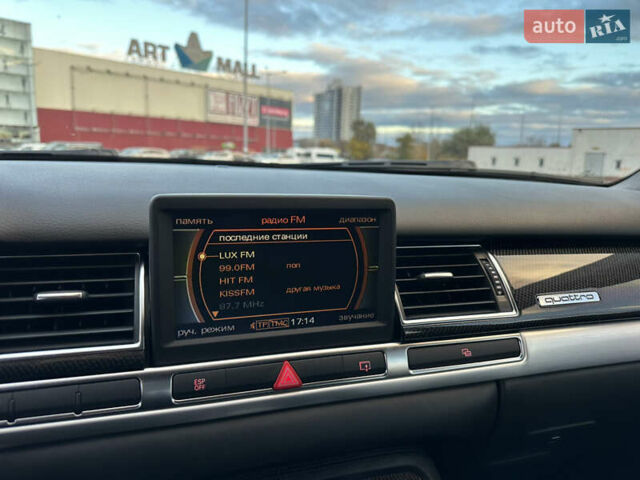 Ауди С8 2007 в Киеве на Automoto.ua Черный Ауди С8, объемом двигателя 5.2 л и пробегом 150 тыс. км за 14990 $, фото 24 на Automoto.ua