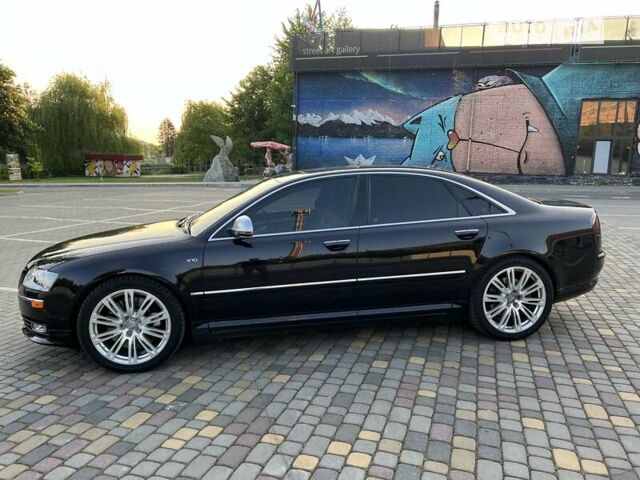 Чорний Ауді S8, об'ємом двигуна 5.2 л та пробігом 310 тис. км за 16500 $, фото 1 на Automoto.ua