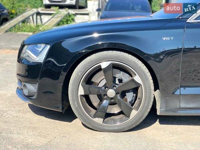 Чорний Ауді S8, об'ємом двигуна 4 л та пробігом 218 тис. км за 22590 $, фото 12 на Automoto.ua