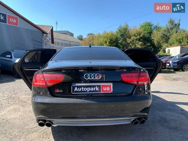 Чорний Ауді S8, об'ємом двигуна 4 л та пробігом 218 тис. км за 22590 $, фото 19 на Automoto.ua