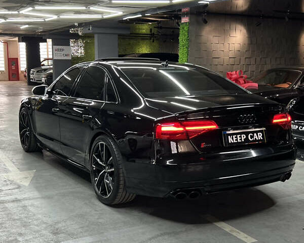 Черный Ауди С8, объемом двигателя 4 л и пробегом 205 тыс. км за 34000 $, фото 8 на Automoto.ua