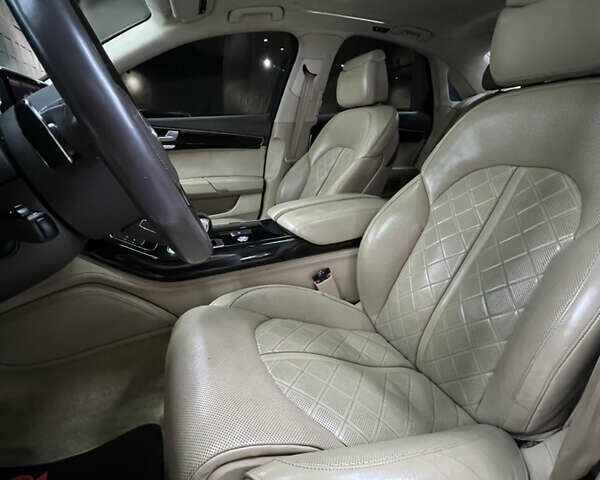 Черный Ауди С8, объемом двигателя 4 л и пробегом 205 тыс. км за 34000 $, фото 15 на Automoto.ua