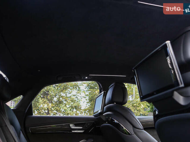 Чорний Ауді S8, об'ємом двигуна 3.99 л та пробігом 124 тис. км за 58000 $, фото 49 на Automoto.ua