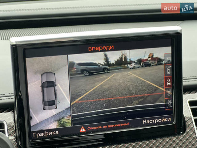 Черный Ауди С8, объемом двигателя 3.99 л и пробегом 133 тыс. км за 49999 $, фото 14 на Automoto.ua