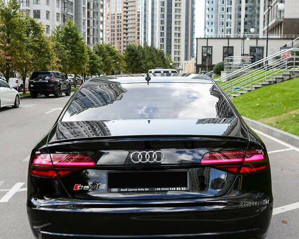 Чорний Ауді S8, об'ємом двигуна 3.99 л та пробігом 131 тис. км за 55000 $, фото 23 на Automoto.ua