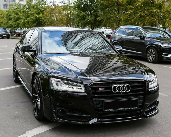Чорний Ауді S8, об'ємом двигуна 3.99 л та пробігом 131 тис. км за 55000 $, фото 1 на Automoto.ua