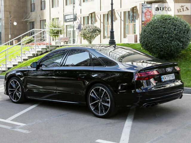 Чорний Ауді S8, об'ємом двигуна 3.99 л та пробігом 124 тис. км за 75000 $, фото 21 на Automoto.ua