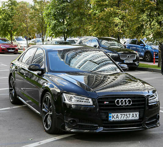 Чорний Ауді S8, об'ємом двигуна 3.99 л та пробігом 124 тис. км за 58000 $, фото 1 на Automoto.ua