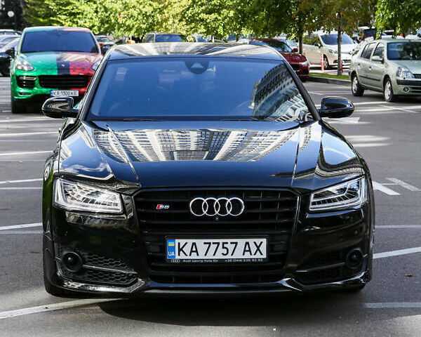 Чорний Ауді S8, об'ємом двигуна 3.99 л та пробігом 124 тис. км за 58000 $, фото 5 на Automoto.ua