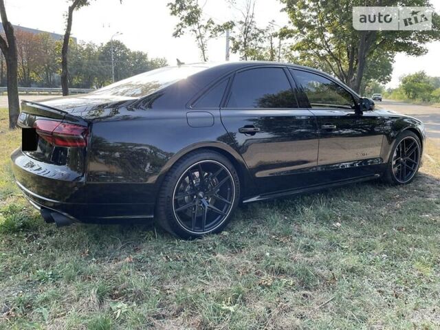 Чорний Ауді S8, об'ємом двигуна 4 л та пробігом 42 тис. км за 77000 $, фото 6 на Automoto.ua