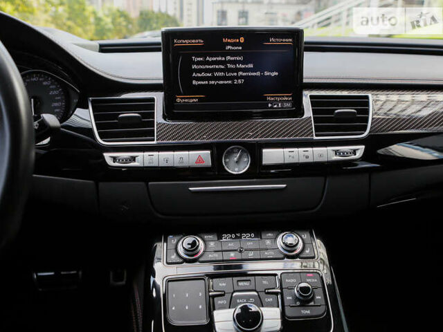 Чорний Ауді S8, об'ємом двигуна 3.99 л та пробігом 124 тис. км за 58000 $, фото 43 на Automoto.ua