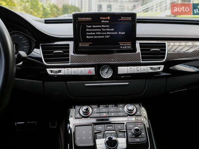 Чорний Ауді S8, об'ємом двигуна 3.99 л та пробігом 131 тис. км за 55000 $, фото 34 на Automoto.ua