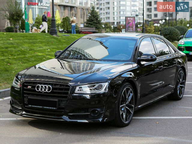 Чорний Ауді S8, об'ємом двигуна 3.99 л та пробігом 131 тис. км за 55000 $, фото 12 на Automoto.ua