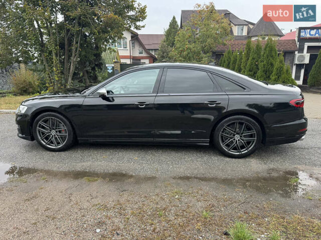 Черный Ауди С8, объемом двигателя 4 л и пробегом 122 тыс. км за 78000 $, фото 13 на Automoto.ua
