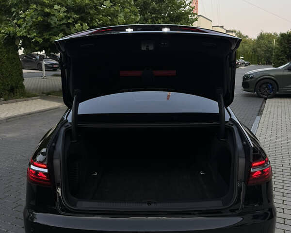 Чорний Ауді S8, об'ємом двигуна 4 л та пробігом 104 тис. км за 92400 $, фото 15 на Automoto.ua