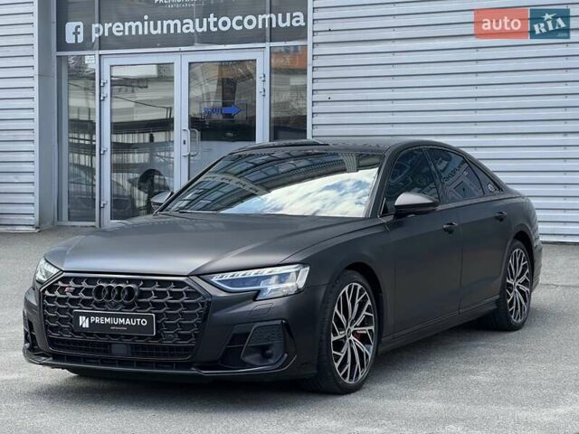 Ауди С8 2022 в Киеве на Automoto.ua Черный Ауди С8, объемом двигателя 4 л и пробегом 85 тыс. км за 102000 $, фото 6 на Automoto.ua