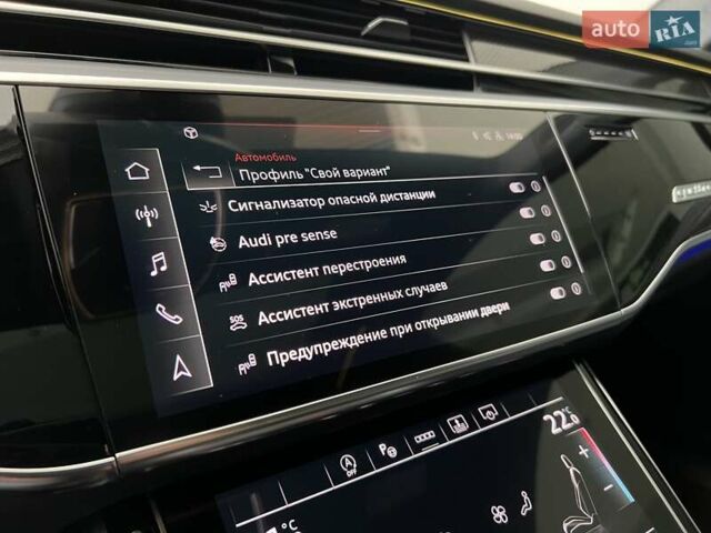 Черный Ауди С8, объемом двигателя 4 л и пробегом 90 тыс. км за 97000 $, фото 32 на Automoto.ua