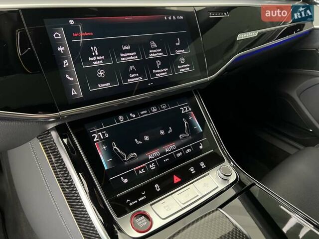 Черный Ауди С8, объемом двигателя 4 л и пробегом 90 тыс. км за 97000 $, фото 18 на Automoto.ua