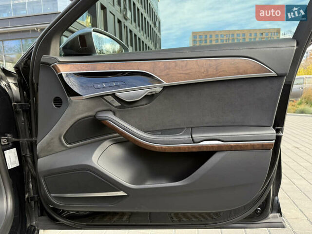 Чорний Ауді S8, об'ємом двигуна 4 л та пробігом 115 тис. км за 88900 $, фото 63 на Automoto.ua