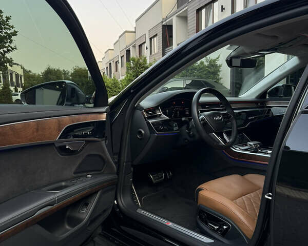 Чорний Ауді S8, об'ємом двигуна 4 л та пробігом 104 тис. км за 92400 $, фото 18 на Automoto.ua