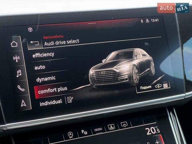 Ауди С8 2022 в Киеве на Automoto.ua Черный Ауди С8, объемом двигателя 4 л и пробегом 85 тыс. км за 102000 $, фото 43 на Automoto.ua