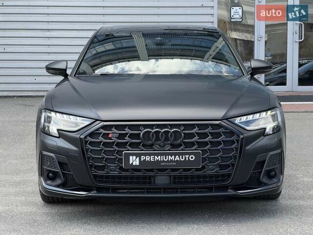 Ауди С8 2022 в Киеве на Automoto.ua Черный Ауди С8, объемом двигателя 4 л и пробегом 85 тыс. км за 102000 $, фото 5 на Automoto.ua