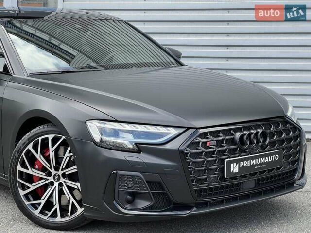 Ауди С8 2022 в Киеве на Automoto.ua Черный Ауди С8, объемом двигателя 4 л и пробегом 85 тыс. км за 102000 $, фото 3 на Automoto.ua