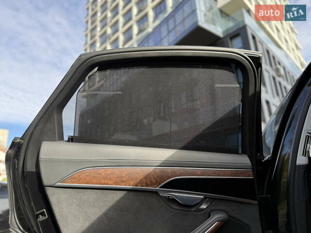 Чорний Ауді S8, об'ємом двигуна 4 л та пробігом 115 тис. км за 88900 $, фото 51 на Automoto.ua