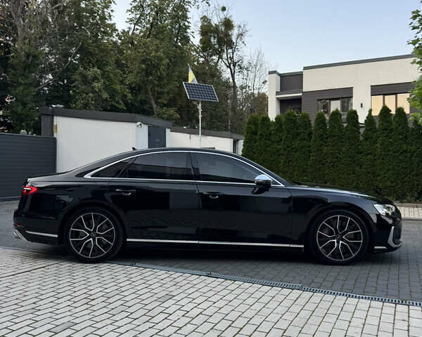 Чорний Ауді S8, об'ємом двигуна 4 л та пробігом 104 тис. км за 92400 $, фото 7 на Automoto.ua