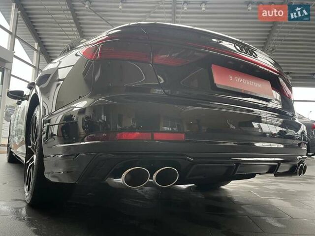 Черный Ауди С8, объемом двигателя 4 л и пробегом 53 тыс. км за 136465 $, фото 17 на Automoto.ua