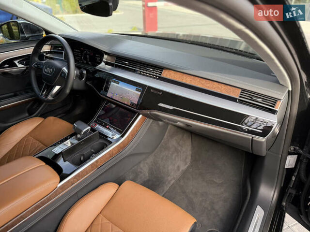 Чорний Ауді S8, об'ємом двигуна 4 л та пробігом 115 тис. км за 88900 $, фото 68 на Automoto.ua