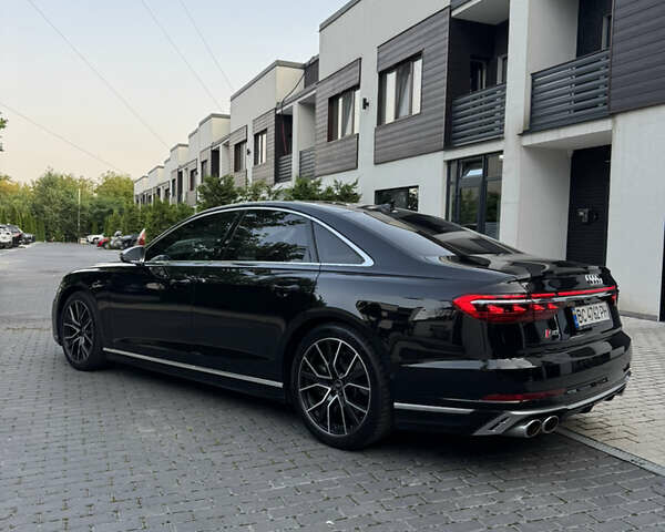 Чорний Ауді S8, об'ємом двигуна 4 л та пробігом 104 тис. км за 92400 $, фото 4 на Automoto.ua
