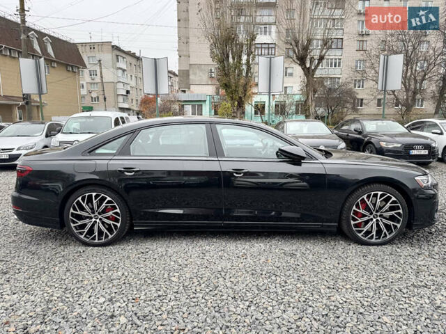Черный Ауди С8, объемом двигателя 4 л и пробегом 43 тыс. км за 114000 $, фото 15 на Automoto.ua