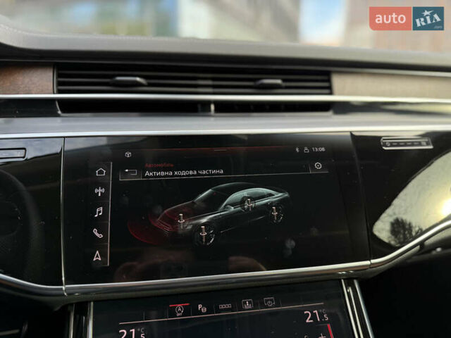 Чорний Ауді S8, об'ємом двигуна 4 л та пробігом 115 тис. км за 88900 $, фото 43 на Automoto.ua