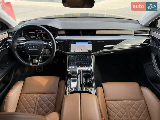 Чорний Ауді S8, об'ємом двигуна 4 л та пробігом 115 тис. км за 88900 $, фото 56 на Automoto.ua