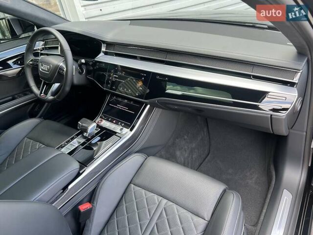 Ауди С8 2022 в Киеве на Automoto.ua Черный Ауди С8, объемом двигателя 4 л и пробегом 85 тыс. км за 102000 $, фото 34 на Automoto.ua