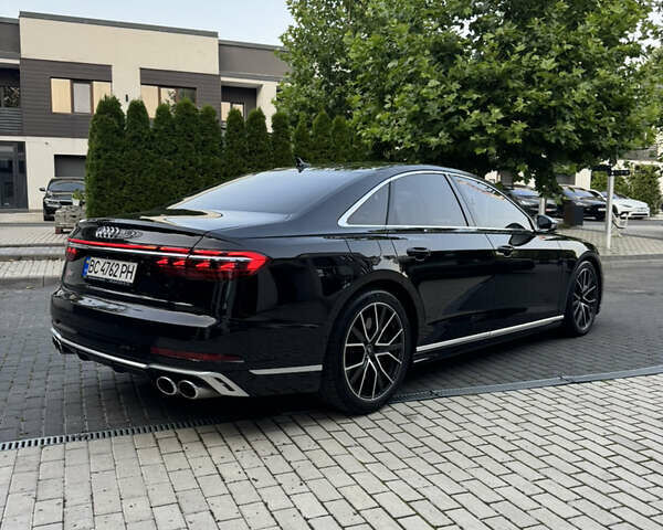 Чорний Ауді S8, об'ємом двигуна 4 л та пробігом 104 тис. км за 92400 $, фото 5 на Automoto.ua