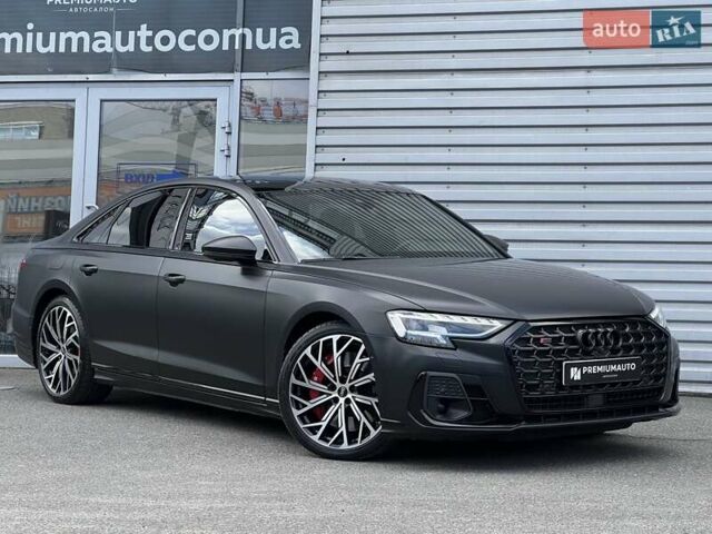 Ауди С8 2022 в Киеве на Automoto.ua Черный Ауди С8, объемом двигателя 4 л и пробегом 85 тыс. км за 102000 $, фото 2 на Automoto.ua