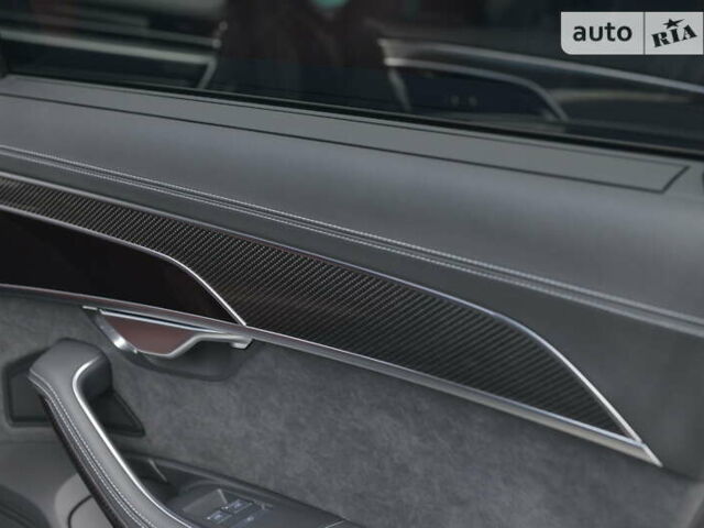 Черный Ауди С8, объемом двигателя 4 л и пробегом 16 тыс. км за 142500 $, фото 48 на Automoto.ua