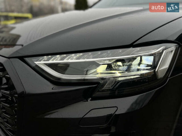 Черный Ауди С8, объемом двигателя 4 л и пробегом 46 тыс. км за 93000 $, фото 11 на Automoto.ua