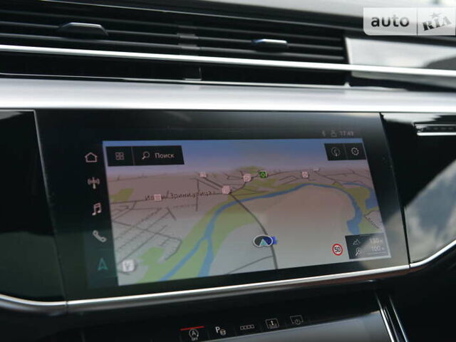 Черный Ауди С8, объемом двигателя 4 л и пробегом 16 тыс. км за 142500 $, фото 77 на Automoto.ua